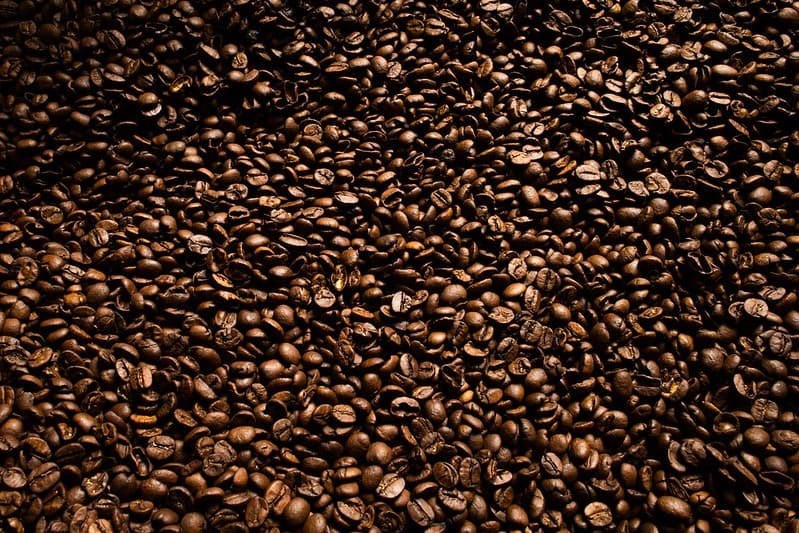 Café e cacau mantém quedas na bolsa de Nova York com alta do dólar