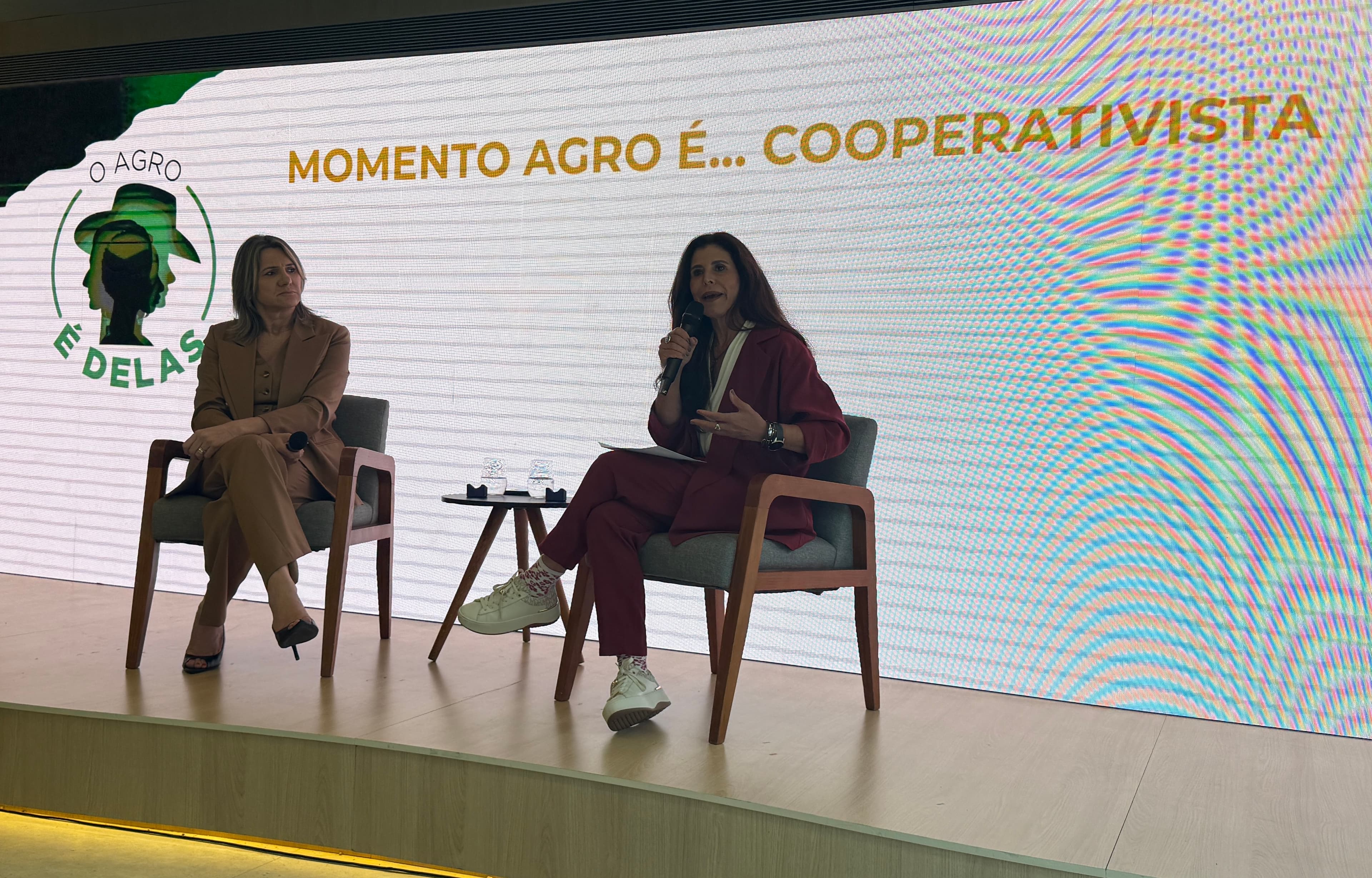 Cooperativismo e liderança feminina ganham força diante dos desafios do agronegócio